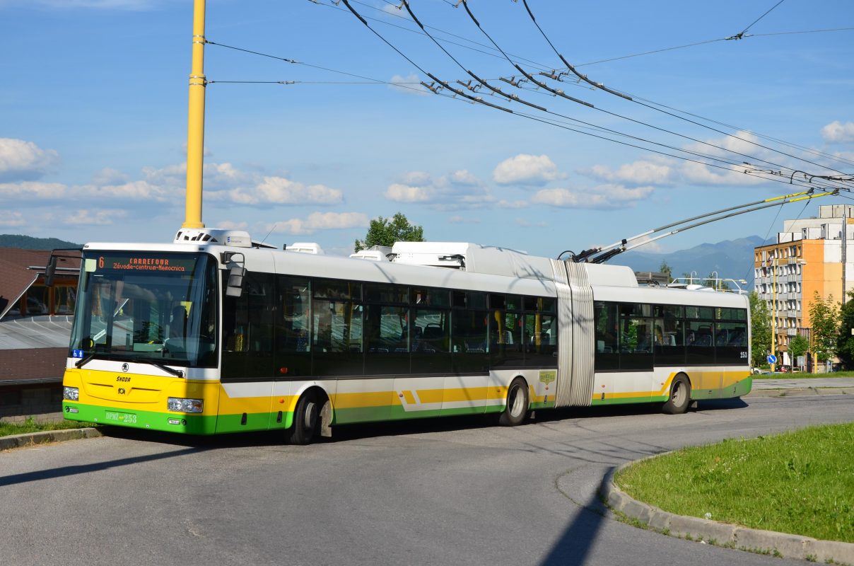 Nový systém preferencie má eliminovať meškania spojov žilinskej MHD