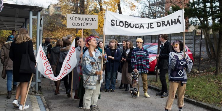 30 rokov slobody v Súkromnej škole umeleckého priemyslu v Žiline