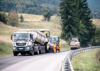 Práce medzi Varínom a Zázrivou na teraz skončili