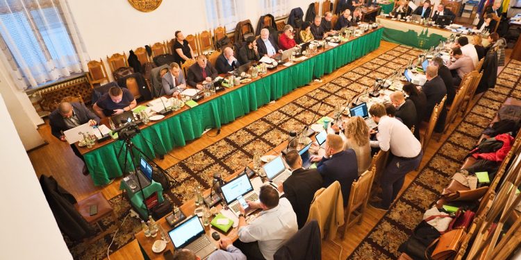 Mestské zastupiteľstvo v Žiline rokuje prvýkrát počas dvoch dní