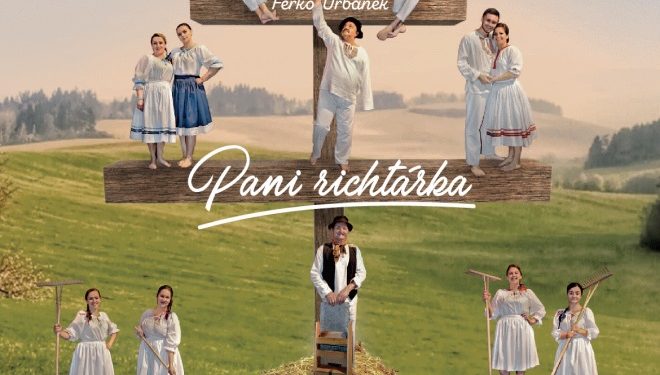 Divadelné predstavenie Pani richtárka v obci Sklabiňa