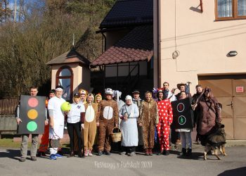 FOTO: FAŠIANGY V OBCI PODSKALIE