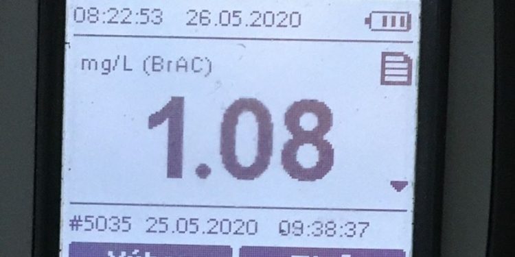 Vodič šoféroval s 2,25 promile