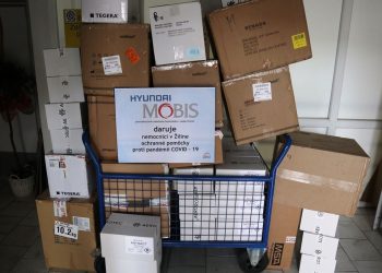 Žilinská nemocnica dostala pre zdravotníkov ochranné pomôcky