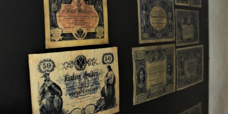 Kysucké múzeum vystavuje najcennejšie numizmatické exponáty zo svojich zbierok