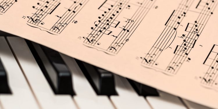 KONCERT PRE OTVORENÉ OKNÁ DOBŠINSKÉHO SADU