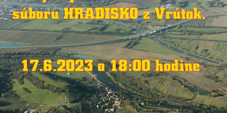 Folklórne vystúpenie v obci Nolčovo